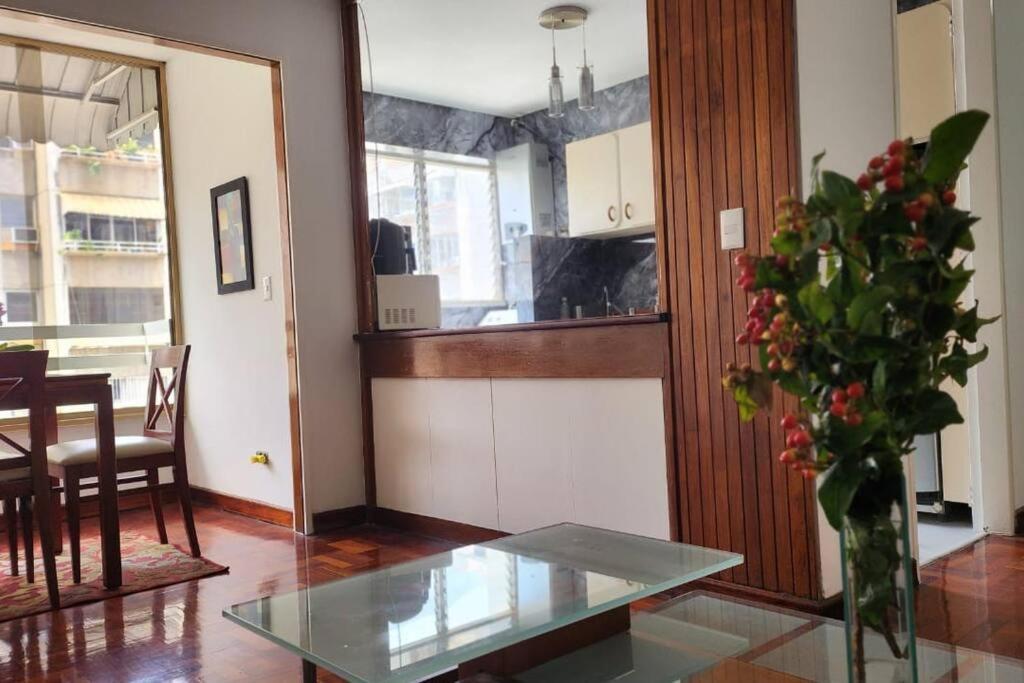 Excelente Ubicacion En Los Palos Grandes Apartman Caracas Kültér fotó